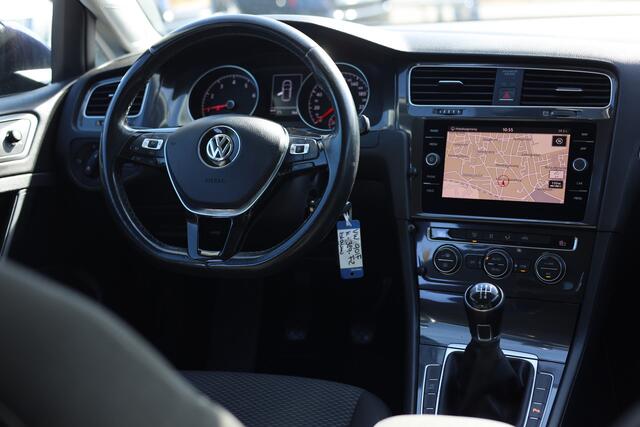 Volkswagen GOLF 1.0 TSI COMFORTLINE | NAVI | CARPLAY | CAMERA