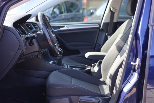 Volkswagen GOLF 1.0 TSI COMFORTLINE | NAVI | CARPLAY | CAMERA