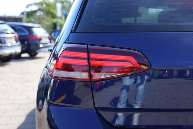 Volkswagen GOLF 1.0 TSI COMFORTLINE | NAVI | CARPLAY | CAMERA