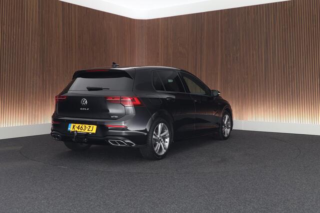 Volkswagen GOLF 1.5 eTSI 150pk DSG R-Line Business IQ Light Trekhaak Camera Keyless ACC Navigatie