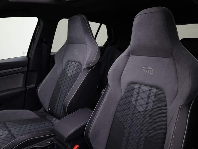 Volkswagen GOLF 1.5eTSI/130PK DSG R-Line · Panoramadak · Apple/Android Car Play · Stoel & Stuurverwarming · Navigatie