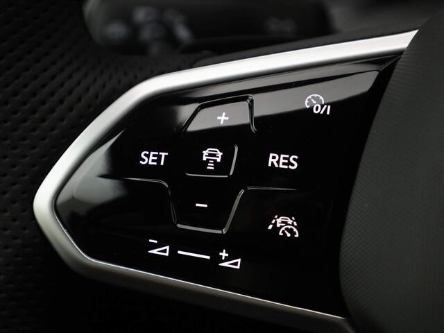 Volkswagen GOLF 1.5eTSI/130PK DSG R-Line · Panoramadak · Apple/Android Car Play · Stoel & Stuurverwarming · Navigatie