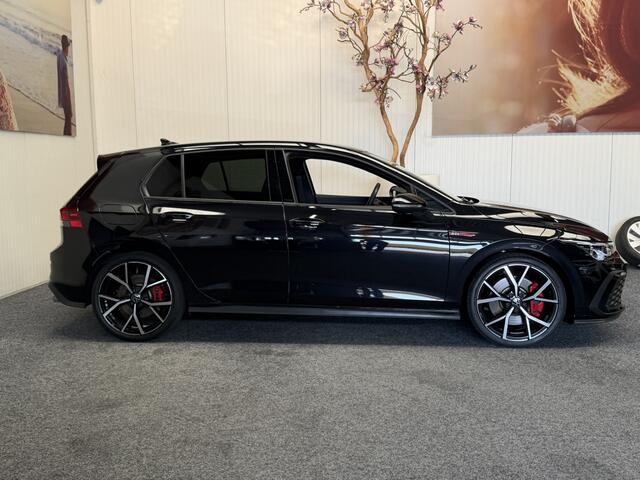 Volkswagen GOLF 2.0 TSI GTI VIRTUAL COCKPIT APPLE CARPLAY/ ANDROID AUTO ADAP. CRUISE CONTROL STOEL/ STUURWIELVERWARMING ZEER MOOI!!