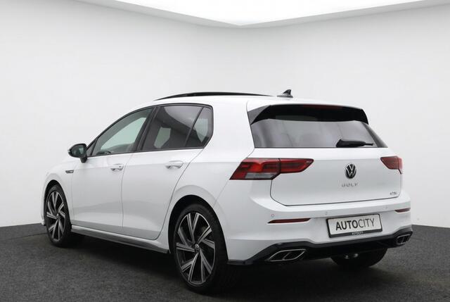Volkswagen GOLF VIII Lim. R-Line 1.5 eTSI DSG Pano l Camera l Blindspot l VOL OPTIES