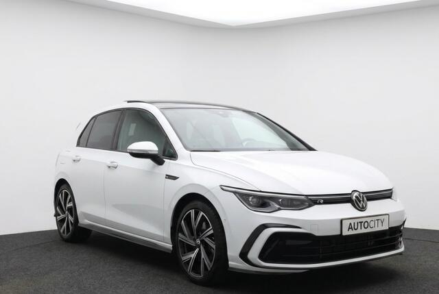 Volkswagen GOLF VIII Lim. R-Line 1.5 eTSI DSG Pano l Camera l Blindspot l VOL OPTIES