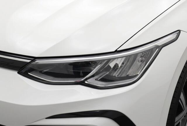 Volkswagen GOLF VIII Lim. R-Line 1.5 eTSI DSG Pano l Camera l Blindspot l VOL OPTIES