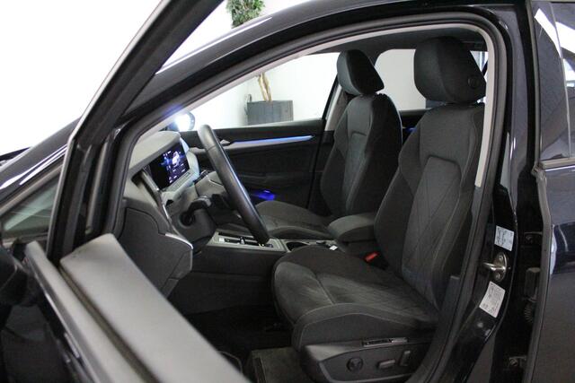 Volkswagen GOLF Variant 1.5 eTSI Life Business | AFN-TRHAAK | ACC | STOEL+STUUR/VERW | CAMERA | DAB | CARPLAY | 16'LMV |