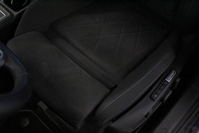 Volkswagen GOLF Variant 1.5 eTSI Life Business | AFN-TRHAAK | ACC | STOEL+STUUR/VERW | CAMERA | DAB | CARPLAY | 16'LMV |