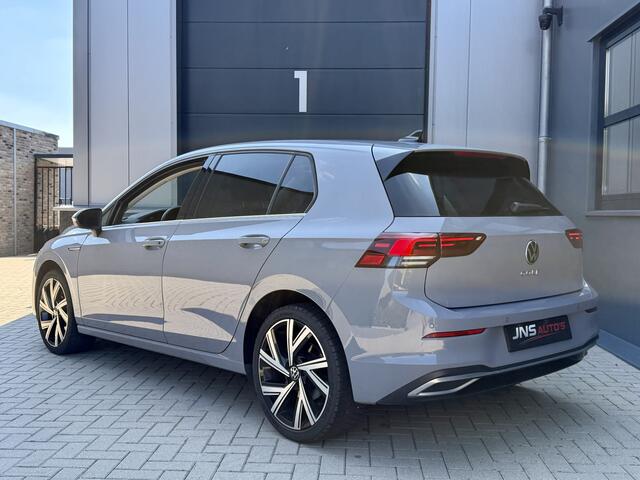 Volkswagen GOLF 1.5 TSI *Pure Grey* Massage Seat / Apple Carplay / IQ Light / Adapt. Cruise / Ambiance Light / Camera / 18"LMV