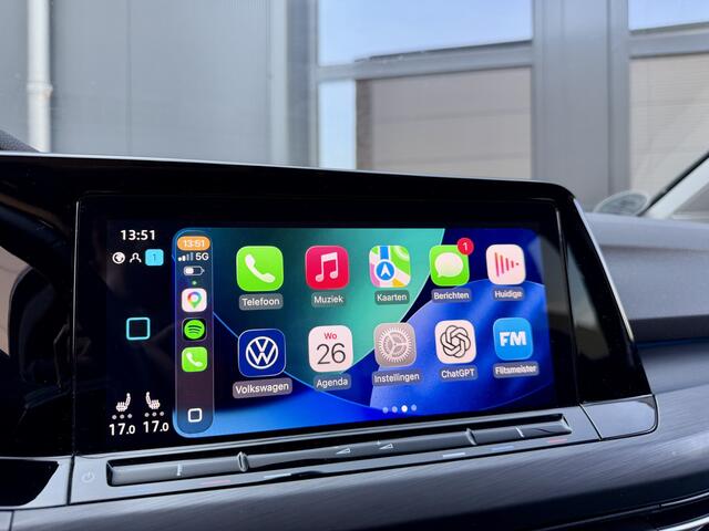 Volkswagen GOLF 1.5 TSI *Pure Grey* Massage Seat / Apple Carplay / IQ Light / Adapt. Cruise / Ambiance Light / Camera / 18"LMV
