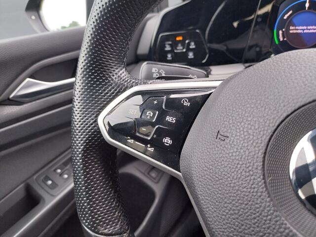 Volkswagen GOLF 1.4 eHybrid GTE VIRTUAL COCKPIT ADAPT CRUISE LED NAVI ECC AFNB TREKHAAK