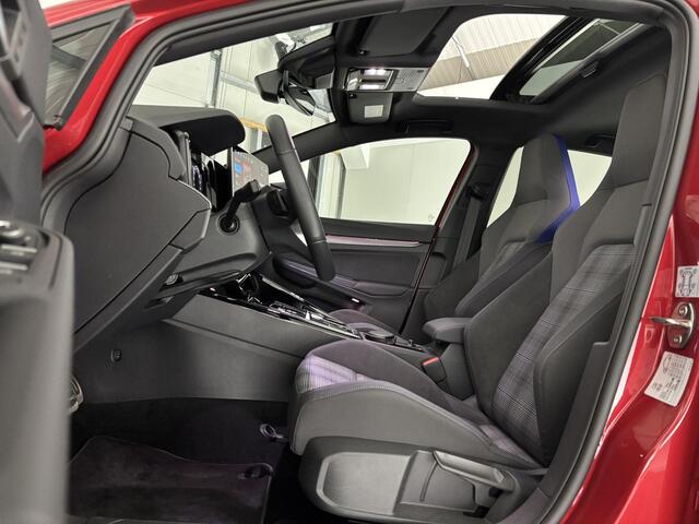 Volkswagen GOLF 1.5 eHybrid GTE | ELEK. TREKHAAK | SCHUIF-KANTEL | CARPLAY |