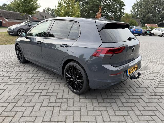 Volkswagen GOLF 1.5 TSI Life Bns