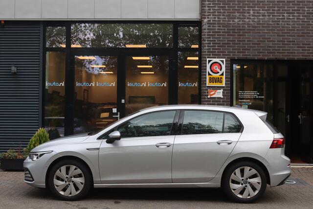 Volkswagen GOLF 1.5 eTSI 150pk DSG Style LED+/Keyless/Camera/Elek. stoel+mem/ACC/Dodehoek/17"