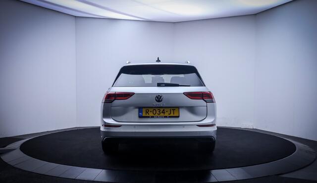 Volkswagen GOLF Variant 1.0 TSI LIFE EDITION FULL LED | CAMERA | STUUR+STOELVERW | APP CONNECT | NAVI | DAB | ACC | PDC V+A | LMV