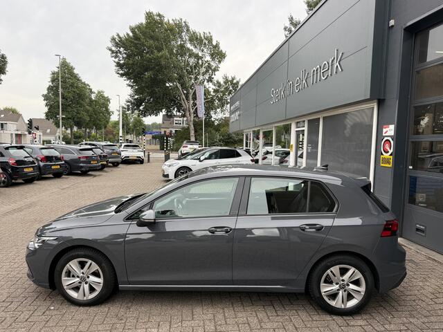 Volkswagen GOLF 1.0 TSI Life / Airco clima/ Navigatie/ Cruise/ Apple carplay/ PDC/ LED/ LMV/ Digitaal display