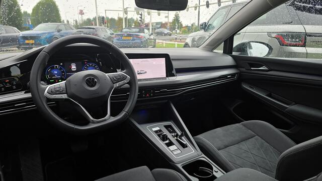 Volkswagen GOLF 1.4 eHybrid Style |ACC|Memory|Camera|Carplay|Stoelverwarming
