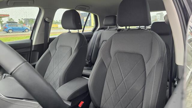Volkswagen GOLF 1.4 eHybrid Style |ACC|Memory|Camera|Carplay|Stoelverwarming