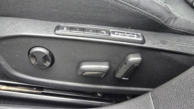 Volkswagen GOLF 1.4 eHybrid Style |ACC|Memory|Camera|Carplay|Stoelverwarming