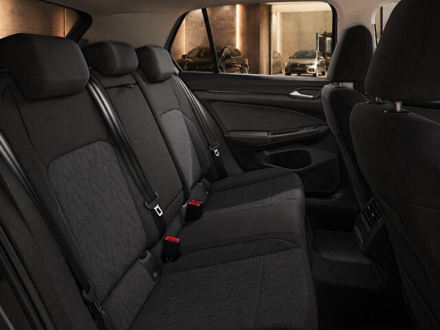 Volkswagen GOLF Binnenkort beschikbaar! 1.0 TSI LIFE MOVE ACC Camera stoelverwarming Navigatie