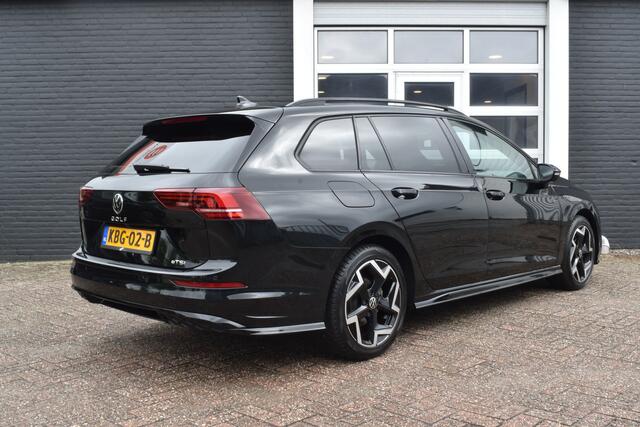 Volkswagen GOLF Variant 1.5 eTSI 150pk R-Line Edition Automaat | Apple Carplay & Android Auto | Airco ECC | Camera achter | Parkeersensoren voor en achter | Stoel verwarming | Isofix Bevestigingspunten | Zeer Compleet!!!