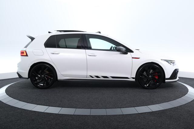 Volkswagen GOLF 2.0 TSI GTI CLUBSPORT |PANO|CAMERA|CARPLAY|IQ LIGHT|SFEER|ST. + STUUR VWM|LED