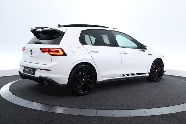 Volkswagen GOLF 2.0 TSI GTI CLUBSPORT |PANO|CAMERA|CARPLAY|IQ LIGHT|SFEER|ST. + STUUR VWM|LED