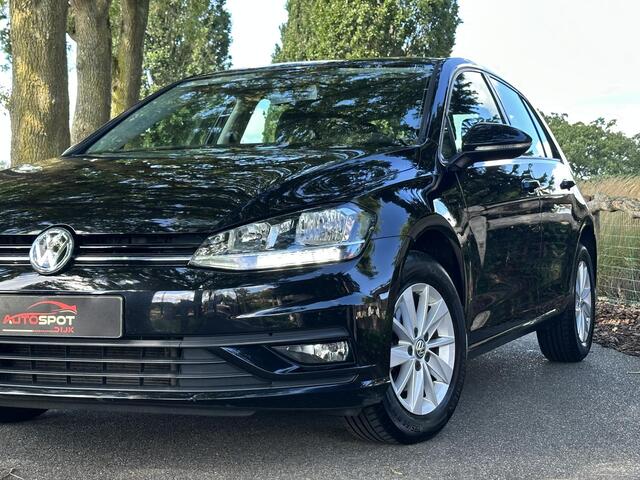Volkswagen GOLF 1.0 TSI Trendline