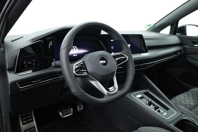 Volkswagen GOLF 1.5 eTSI R-Line DSG | Pano | Adapt. Cruise | IQ. Light | CarPlay | Navi | Camera | Stoel-Stuurverw.