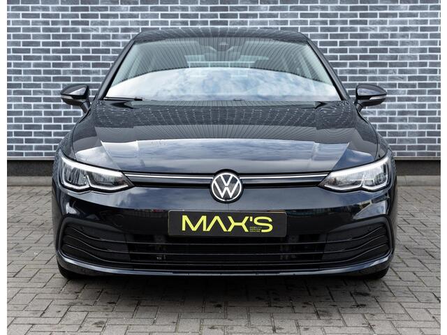 Volkswagen GOLF 1.0 eTSI DSG Life | Navigatie Discover Media | Apple Carplay | Android Auto | LED Koplampen | Cruise Control Adaptief | Climate Control | Lichtmetalen Velgen