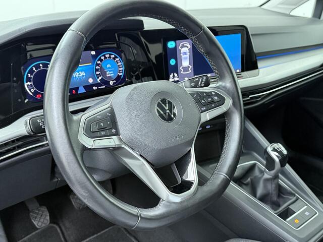 Volkswagen GOLF 1.5 TSI Highline | 150 PK | Stoel- & stuurverwarming | Adaptive cruise control | Keyless | Climate control | LED verlichting |