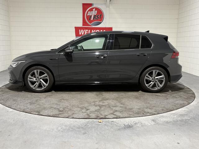 Volkswagen GOLF 1.5 eTSI R-Line, Automaat, Zeer compleet, 17 inch, Cruise, Clima, Digitaal dash, Parkeersensoren, Led, Prachtige uitvoering, Apple en Android we connect