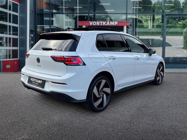 Volkswagen GOLF 1.5 TSI EHYBRID GTE 272PK PANO-DAK/TREKHAAK/LEDER/IQ-LIGHTS/HUD/