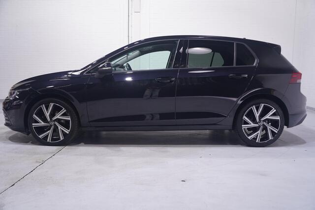 Volkswagen GOLF 2.0 TDI Life Clima Navi PDc Adaptive cruise Virtual cockpit Ver. stoelen + stuur Apple Carplay