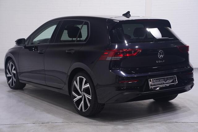 Volkswagen GOLF 2.0 TDI Life Clima Navi PDc Adaptive cruise Virtual cockpit Ver. stoelen + stuur Apple Carplay