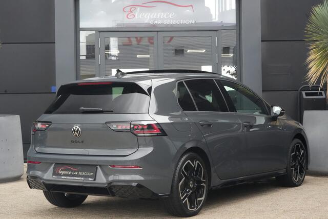Volkswagen GOLF 1.5 eTSI R-Line Edition | 150 PK | DSG | PANO | 360° | Adaptive Cruise Control | Sportief, modern en bijzonder compleet: deze Volkswagen Golf 1.5 eTSI R-Line uit 2026 combineert de sportieve uitstraling van de R-Line met de efficiënte 1.5 eTSI mild-hybrid aandrijflijn.