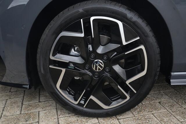 Volkswagen GOLF 1.5 eTSI R-Line Edition | 150 PK | DSG | PANO | 360° | Adaptive Cruise Control | Sportief, modern en bijzonder compleet: deze Volkswagen Golf 1.5 eTSI R-Line uit 2026 combineert de sportieve uitstraling van de R-Line met de efficiënte 1.5 eTSI mild-hybrid aandrijflijn.