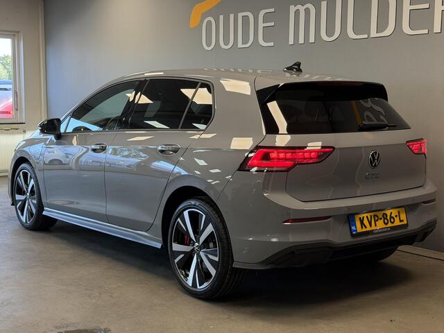 Volkswagen GOLF 1.5 eHybrid GTE | Adaptive cruise | 360 | Head-up | Sfeer | IQ light |Stoelverwarming | Carplay |