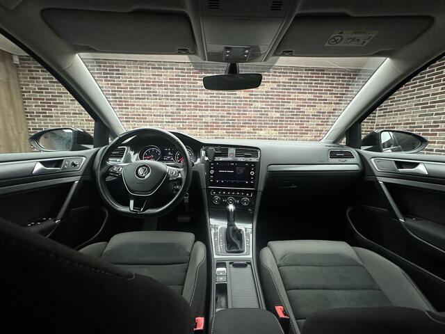 Volkswagen GOLF 1.0 TSI Highline R-Line | Massage