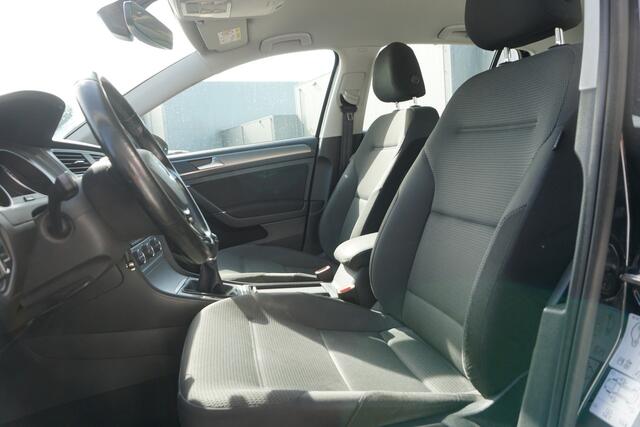 Volkswagen GOLF 1.0 TSI Comfortline | CARPLAY | NAVI | ECC | CRUISE | PDC V+A |