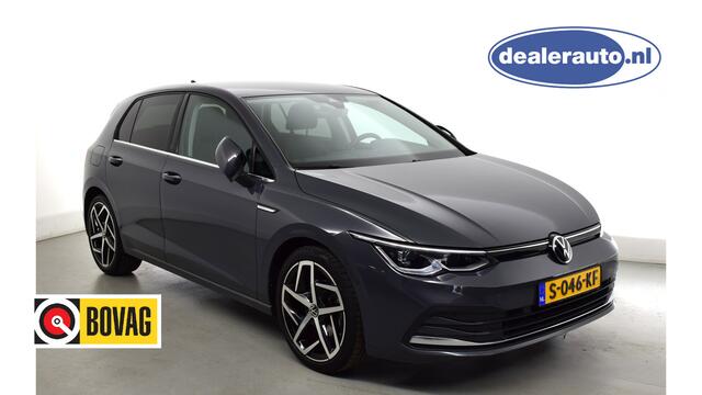 Volkswagen GOLF Style 1.5 TSI STYLE |150pk-COMPLEET-CarPlay-ACC-Camera-Stoelverwarming Een zeer complete Golf Style en voorzien van populaire opties