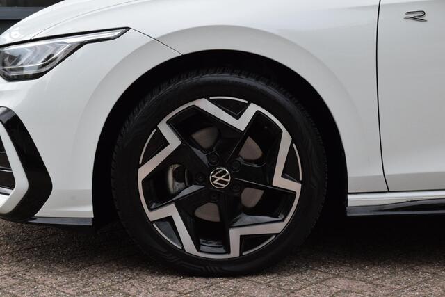 Volkswagen GOLF 1.5 eTSI R-Line|Camera|Sfeer|Carplay|