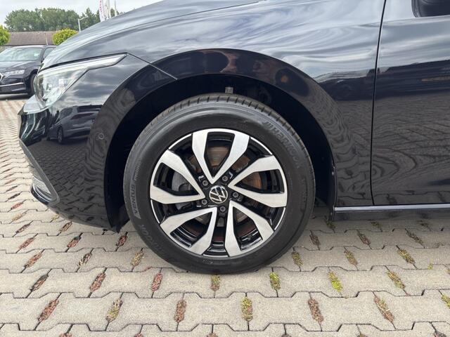 Volkswagen GOLF 1.5 eTSI LIFE 150PK PANO-DAK/TREKHAAK/ACC/LED/CAMERA/STOELVERW