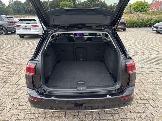 Volkswagen GOLF 1.5 eTSI LIFE 150PK PANO-DAK/TREKHAAK/ACC/LED/CAMERA/STOELVERW