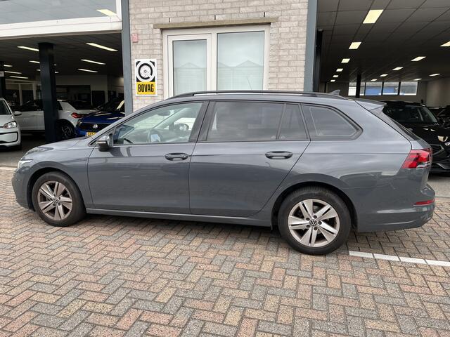 Volkswagen GOLF Variant 1.5 eTSI Life Business AUTOMAAT/ CRUISE/ APP-CONNECT/ CLIMATE/ STOELVERWARMING/ PARK. SENSOREN V&A/ DIGITAL DASH