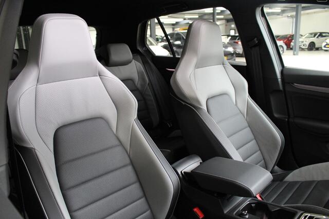 Volkswagen GOLF 1.5 GTE 272PK Panoramadak | Trekhaak | 18" Richmond | DCC | Leder | El. stoelverstelling
