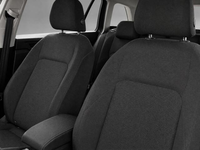Volkswagen GOLF Variant 1.5eTSI/116PK Life Edition · Navigatie · Trekhaak · Apple/Android Car Play · Stoelverwarming · Garantie t/m 26-03-2027