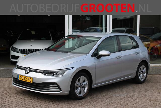 Volkswagen GOLF 1.0 eTSI Life Business