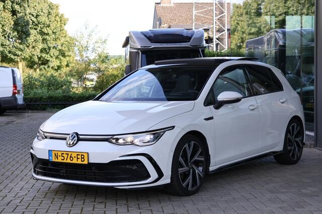 Volkswagen GOLF 1.5 R-LINE PANO*SFEER*HenK*IQ-LIGHT*CARPLAY*ADAPTIEF*CAMERA*HUD