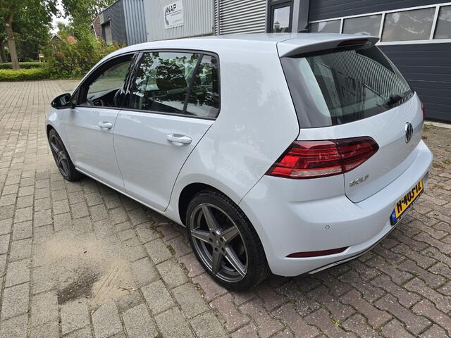 Volkswagen GOLF 1.0TSI COMFORTLINE DSG
